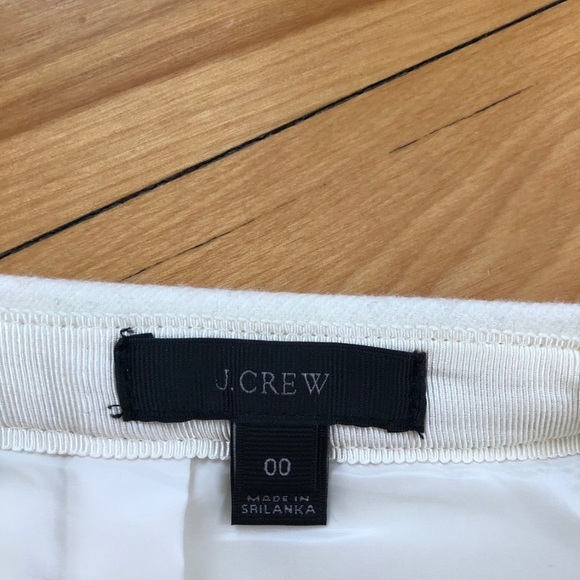 100% Wool Skirt - Picture 3 of 4